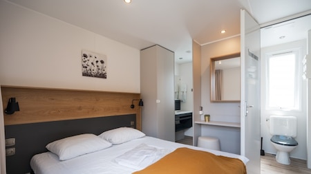 Schlaf und Badezimmer - Ferienpark Delftse Hout