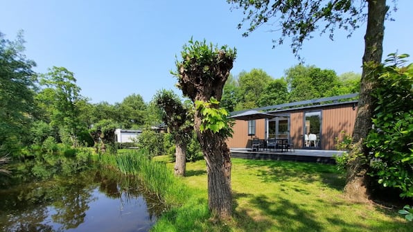 Camping Lodge - Vakantiepark Delftse Hout