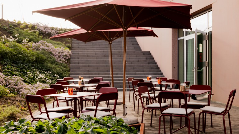 Terras - IntercityHotel Breda
