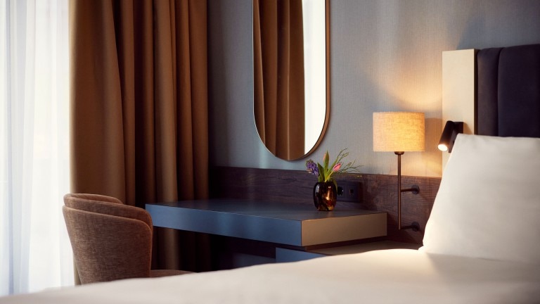 Standaard kamer met balkon - Van der Valk Hilversum De Witte Bergen