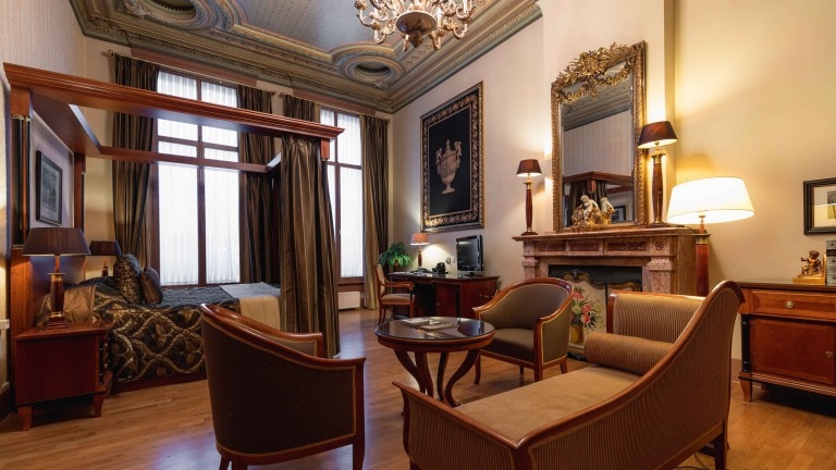 Superior Suite – Grand Hotel Der Drache