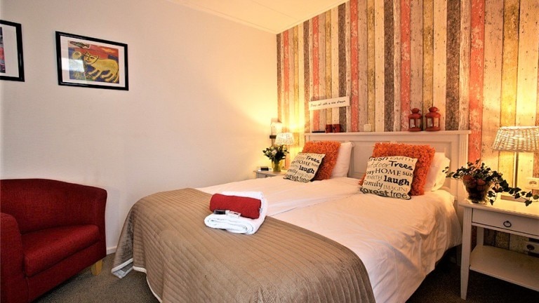 Luxus-Doppelzimmer mit Terrasse – Übernachtung mit Frühstück Pension Perruque