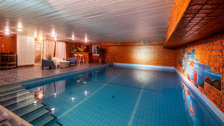 Zwembad - Kleinhuis Hotel Mellingburger Schleuse