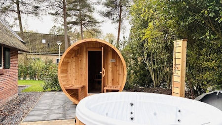 Sauna und Whirlpool - Landgoed The Big Sand
