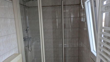 Badezimmer - Erholungspark Rhederlaagse Seen