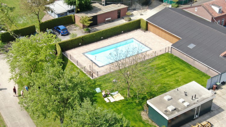 Buitenzwembad - Camping Geelenhoof