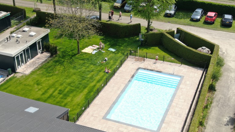 Buitenzwembad - Camping Geelenhof