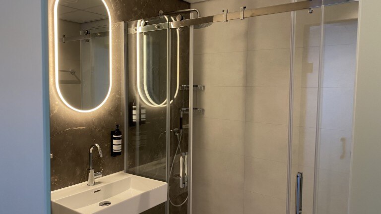 Turmzimmer – Zwei Brüder Noordwijk Strand