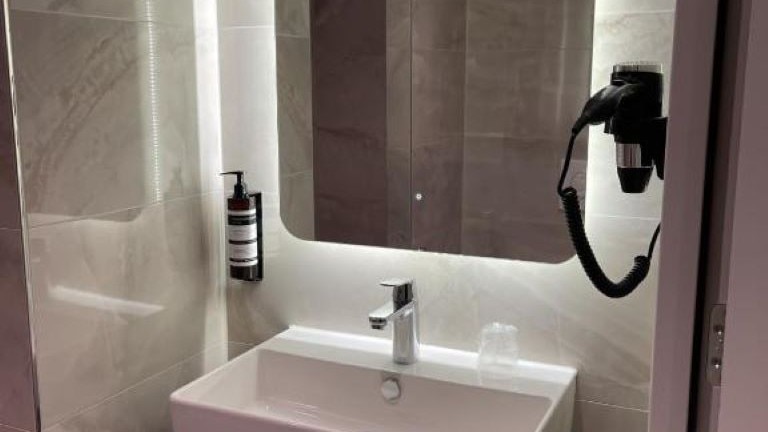 Tweepersoonskamer zonder raam - OZO Hotels Antares Airport