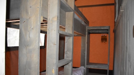 Slaapkamer - Camping Samoza Slaapkamer - Camping Samoza