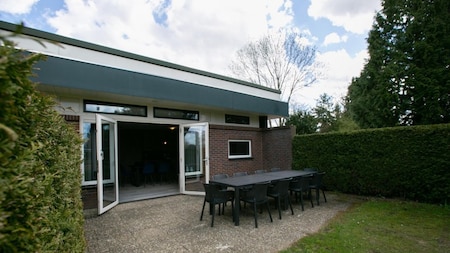 Terras - Recreatiepark Scherpenhof Terras - Recreatiepark Scherpenhof