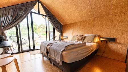 Woon-slaapkamer - Vakantiepark de Nollen Woon-slaapkamer - Vakantiepark de Nollen