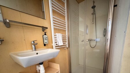 Badkamer - Vakantiepark de Nollen Badkamer - Vakantiepark de Nollen