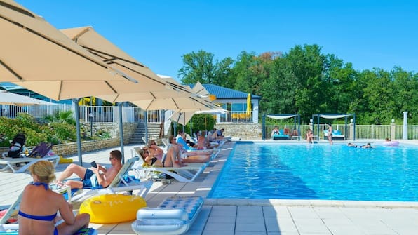 Zwembad - Domaine De Lanzac