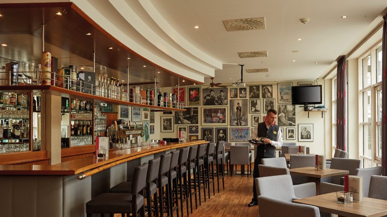 Bar - ACHAT Hotel Magdeburg