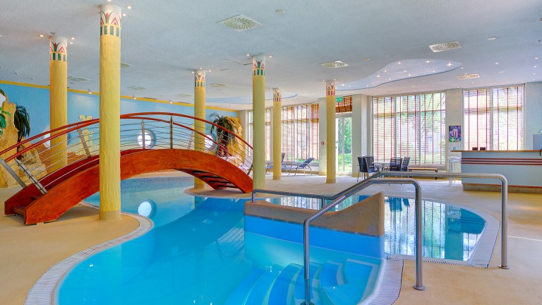 Zwembad - ACHAT Hotel Magdeburg