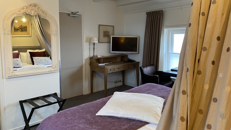 Deluxe kamer 8 - Romantik Hotel Auberge de Campveerse Toren