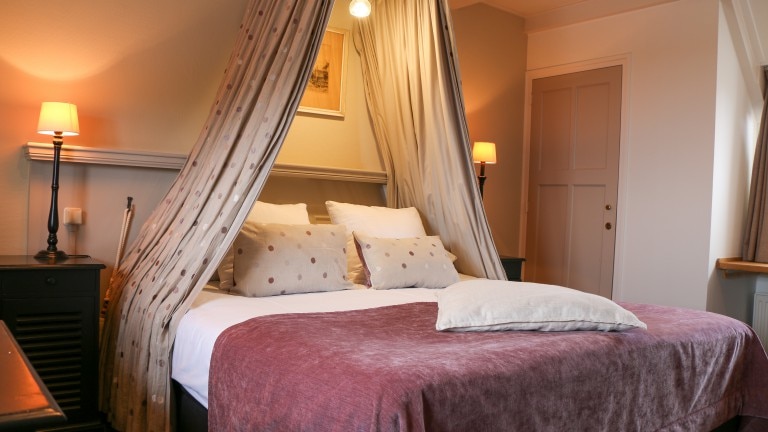 Deluxe kamer 8 - Romantik Hotel Auberge de Campveerse Toren