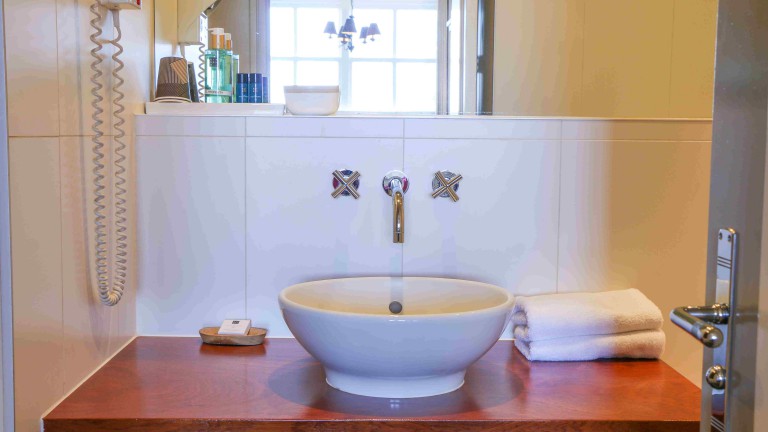 Deluxe kamer 11 - Romantik Hotel Auberge de Campveerse Toren