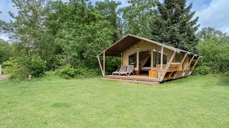 Safaritent - RCN Vakantiepark de Roggeberg Safaritent - RCN Vakantiepark de Roggeberg