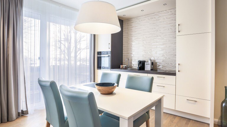 Fortuna suite landzicht - Maremüritz Yachthaven Resort