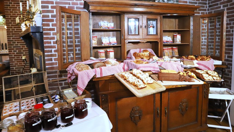 Ontbijtbuffet - Hotel Restaurant Het Ros van Twente