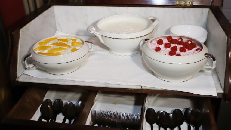 Ontbijtbuffet - Hotel Restaurant Het Ros van Twente