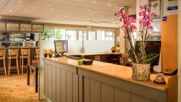 Receptie - Campanile Hotel Brussel Vilvoorde