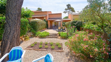 Tuin - Jardin du Golf