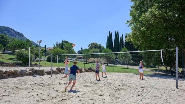 Beachvolleybal - Vakantiepark L'Espinet Beachvolleybal - Vakantiepark L'Espinet