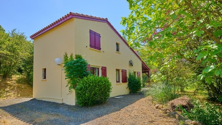 Buitenaanzicht - Vakantiepark L'Espinet Buitenaanzicht - Vakantiepark L'Espinet