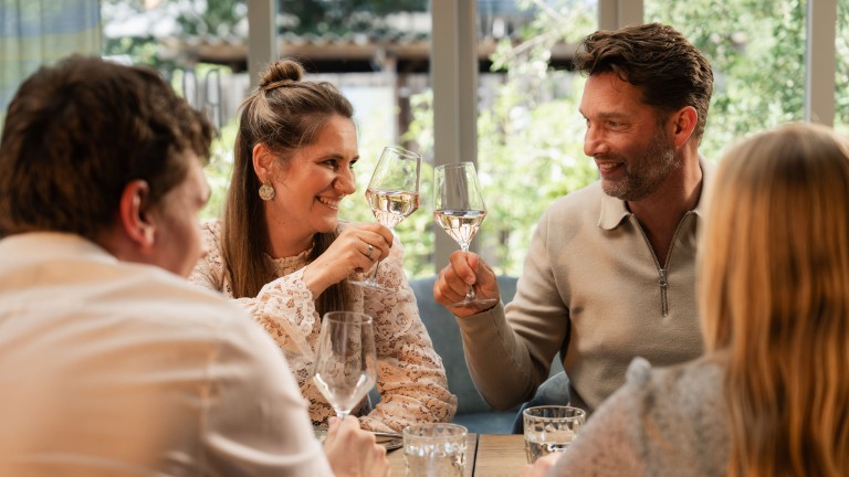 Restaurant - Carlton Oasis