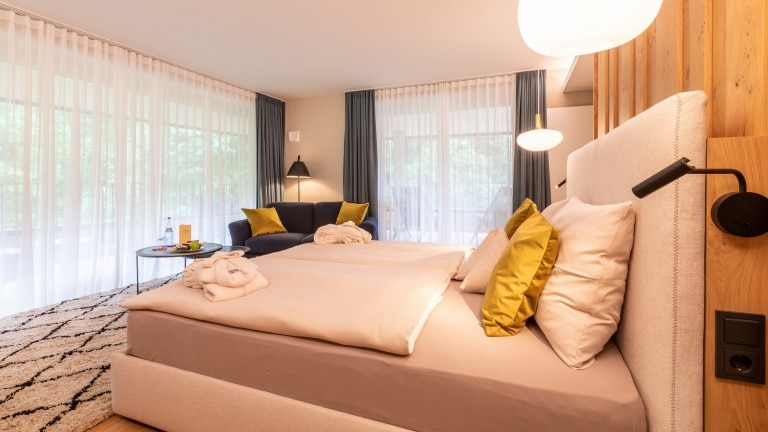 Deluxe design juniorsuite met balkon - Sackmann Genusshotel und spa resort