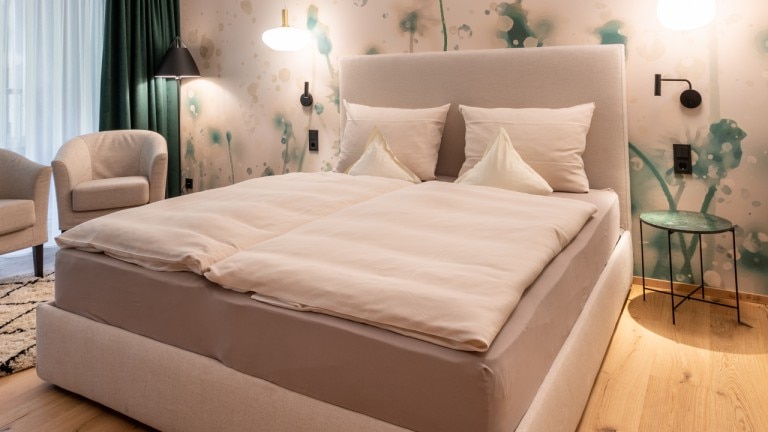 Superior design kamer met balkon - Sackmann Genusshotel und spa resort