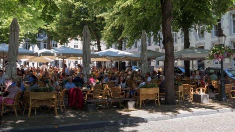 Terras - Derlon Hotel Maastricht