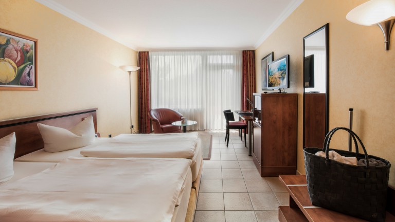 Business plus kamer - Hotel VierJahreszeiten am Seilersee