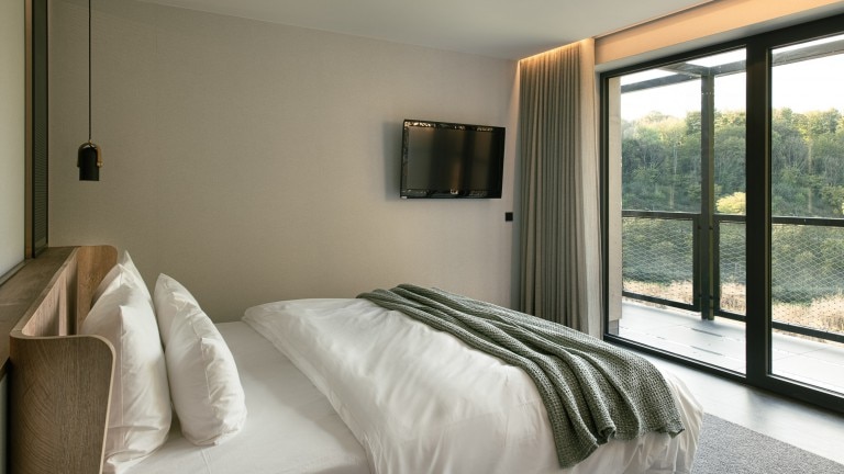 KomFOREST kamer - Hotel VierJahreszeiten am Seilersee