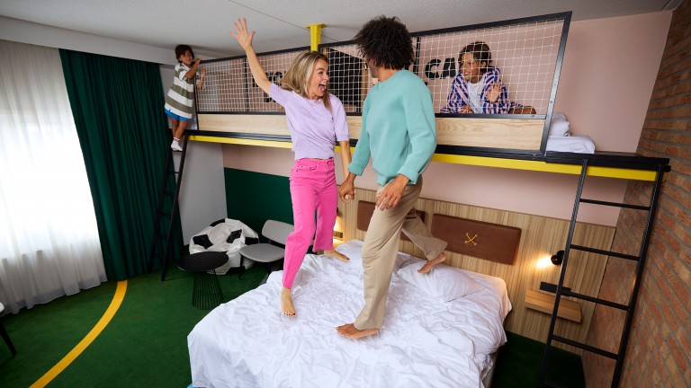 Club family room - HUP