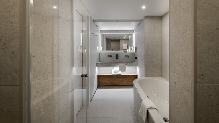 ReTREEt suite - Hotel VierJahreszeiten am Seilersee