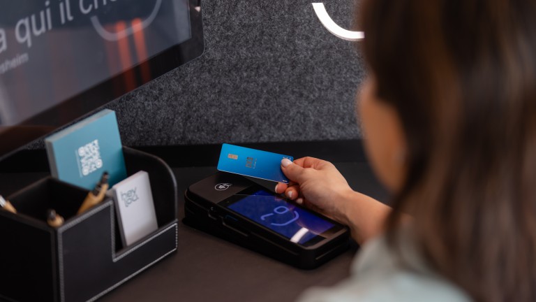 Self check in - Hey Lou Hotel Hildesheim