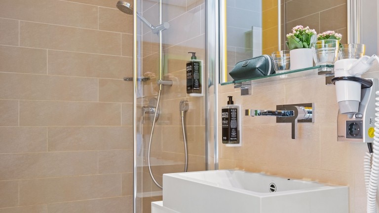 Driepersoonskamer - Hey Lou Hotel Hildesheim