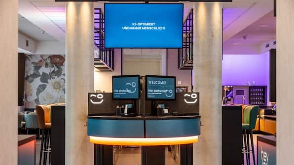Check in - Hey Lou Hotel Karlsruhe Messe
