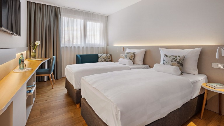 Driepersoonskamer - Hey Lou Hotel Karlsruhe Messe