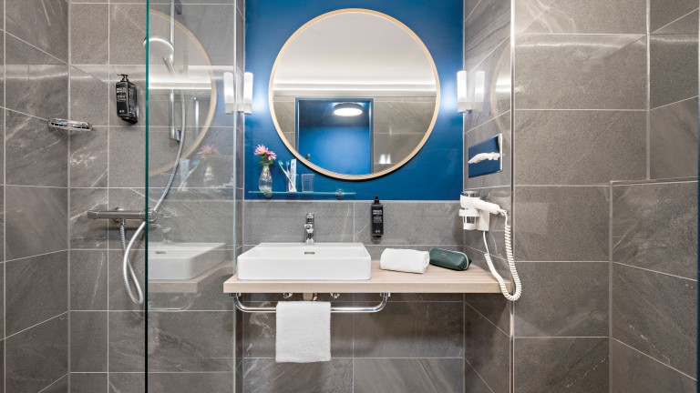 Badkamer - Hey Lou Hotel Nördlingen