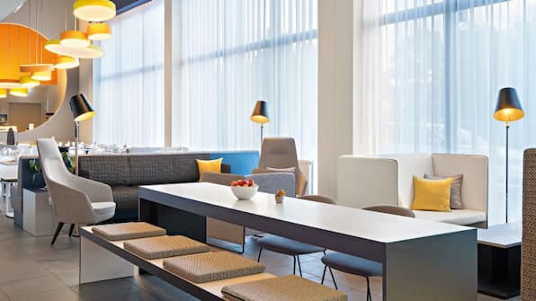 Lounge - Hey Lou Hotel Nördlingen Lounge - Hey Lou Hotel Nördlingen