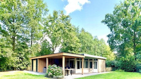 Buitenaanzicht - Vakantiepark De Kremmer Buitenaanzicht - Vakantiepark De Kremmer