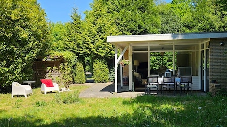 Buitenaanzicht - Vakantiepark De Kremmer Buitenaanzicht - Vakantiepark De Kremmer