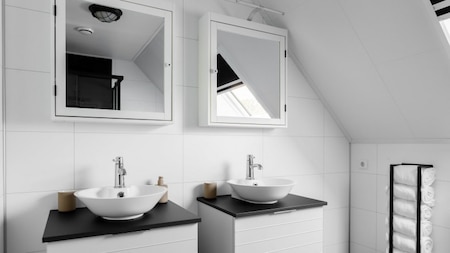 Badkamer - Vakantiepark de Kremmer Badkamer - Vakantiepark de Kremmer