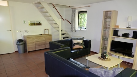 Woonkamer - Vakantiepark de Kremmer Woonkamer - Vakantiepark de Kremmer