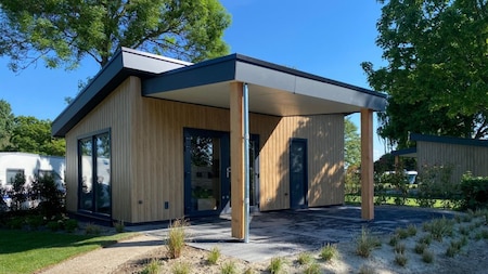 Buitenaanzicht - Camping De Meeuw